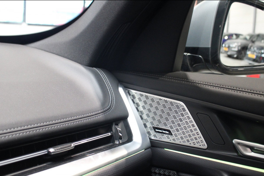 BMW X1 XDrive30e M Sport Panorama/360g Camera/H&K/ Zeer veel Extra's Prijs is Rijklaar
