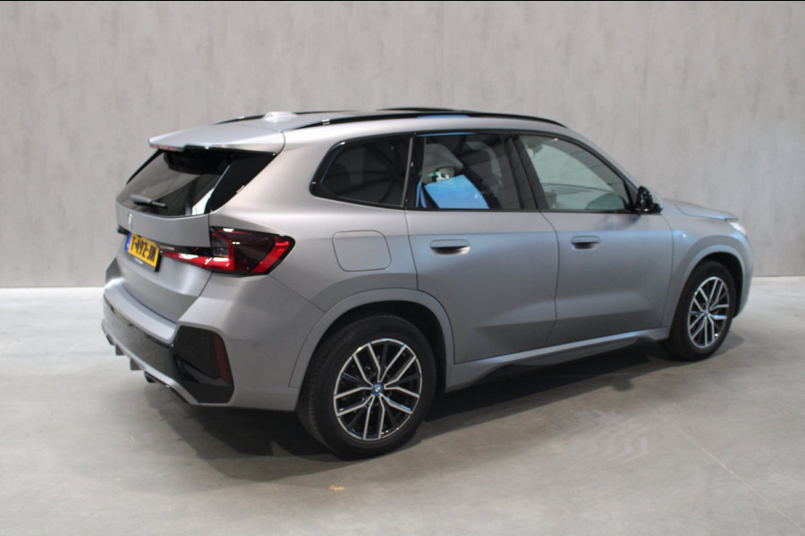 BMW X1 XDrive30e M Sport Panorama/360g Camera/H&K/ Zeer veel Extra's Prijs is Rijklaar
