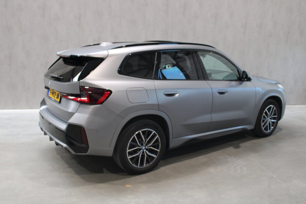 BMW X1 XDrive30e M Sport Panorama/360g Camera/H&K/ Zeer veel Extra's Prijs is Rijklaar