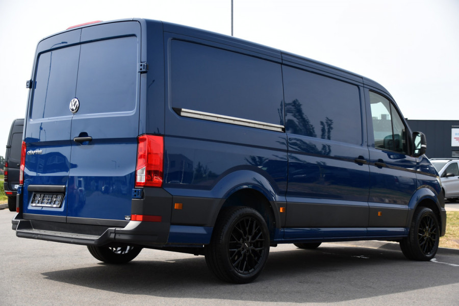 Volkswagen Crafter 35 2.0 TDI L3H2 PB Edition Cruise, Carplay, LED, Multimedia, Sensoren, Voorruit verwarming, 140pk, Automaat, Uniek!