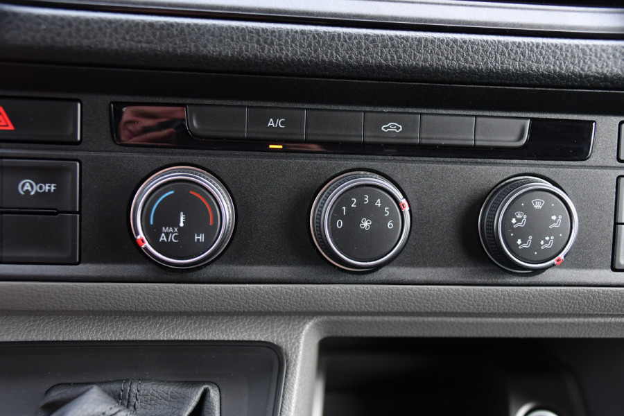 Volkswagen Crafter 35 2.0 TDI L3H2 PB Edition Cruise, Carplay, LED, Multimedia, Sensoren, Voorruit verwarming, 140pk, Automaat, Uniek!