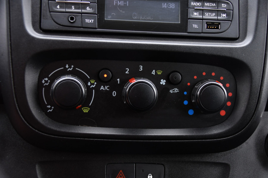 Renault Trafic 1.6 dCi T29 L2H1 Edition Cruise, Airco, 2 x Schuifdeur, 125pk, Sensoren, Trekhaak, Radio, Uniek!