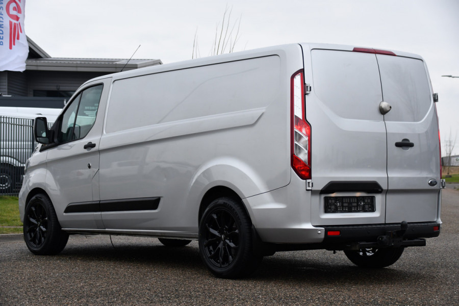 Ford Transit Custom 300 2.0 TDCI L2H1 Raptor Edition Camera, Cruise, Caprlay, Automaat, PDC, Multimedia, Stoelverwarming, Standkachel, Uniek!
