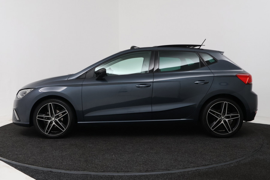 Seat Ibiza 1.0 TSI FR Business Intense (PANORAMADAK, DIGITALE COCKPIT, LED, NAVI, CAMERA, CARPLAY)