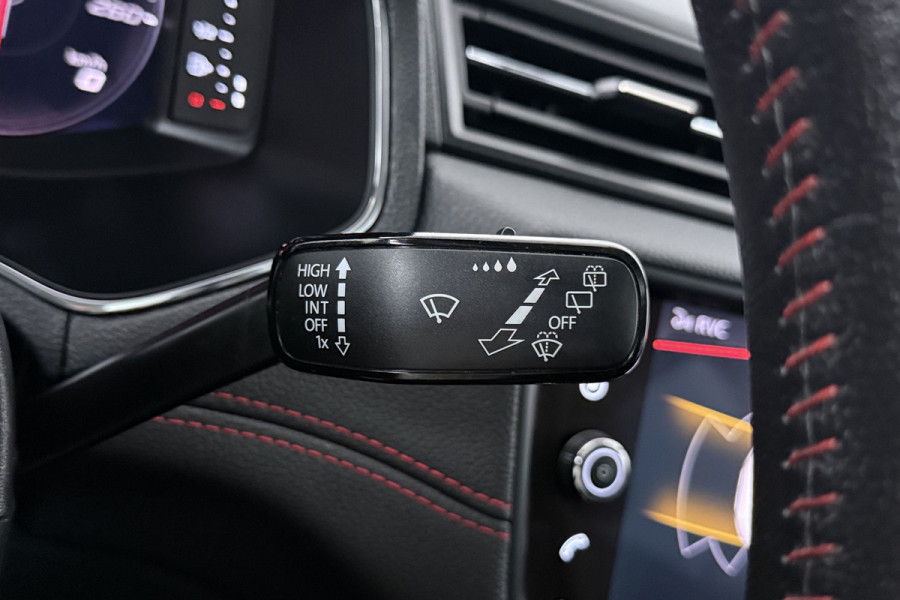 Seat Ibiza 1.0 TSI FR Business Intense (PANORAMADAK, DIGITALE COCKPIT, LED, NAVI, CAMERA, CARPLAY)