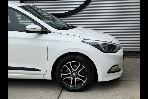 Hyundai i20 1.0 T-GDI Comfort 2e Eigenaar|Camera|Navi|Clima|Cruise|Elek Ramen|LM Velgen|PDC|N.A.P|Nieuwe APK bij aflevering