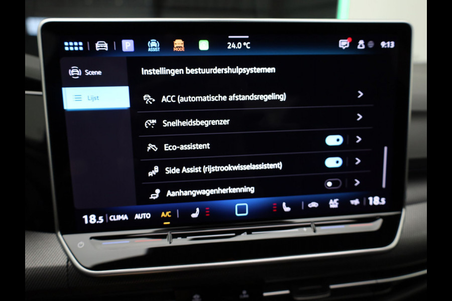 Volkswagen Golf 1.5 eTSI R-Line Edition | Pano | Keyless | Trekhaak wegkl. | IQ Light | Head Up | Harman/Kardon | Prijs Rijklaar!!