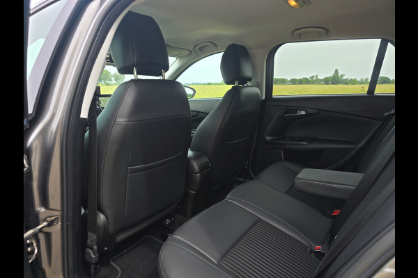 Fiat Tipo Stationwagon 1.4 T-Jet 16v S-Design - 120 Pk - Euro 6 - Navi - ParkeerCamera - Airco - Cruise Control
