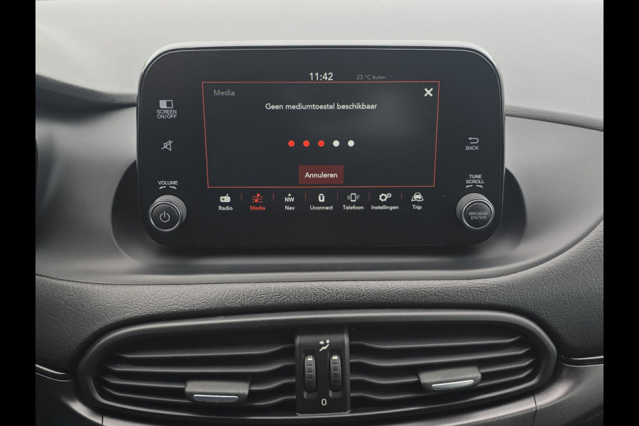 Fiat Tipo Stationwagon 1.4 T-Jet 16v S-Design - 120 Pk - Euro 6 - Navi - ParkeerCamera - Airco - Cruise Control