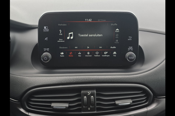 Fiat Tipo Stationwagon 1.4 T-Jet 16v S-Design - 120 Pk - Euro 6 - Navi - ParkeerCamera - Airco - Cruise Control