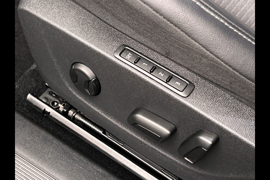 Škoda ENYAQ iV 80| SOH 93,38% Origineel Nederlands | Stoel/Stuur verwarming | Memory | Camera | Keyless | Adaptieve Cruise/Control
