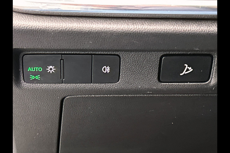 Škoda ENYAQ iV 80| SOH 93,38% Origineel Nederlands | Stoel/Stuur verwarming | Memory | Camera | Keyless | Adaptieve Cruise/Control