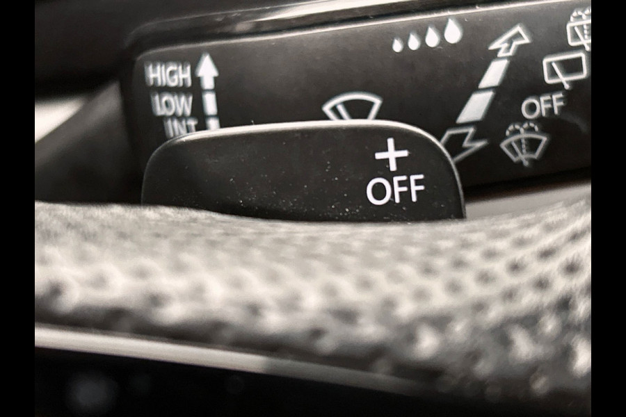 Škoda Karoq 1.0 TSI Clever Edition | Origineel NL | Camera | Carplay | Stoelverwarming | Navigatie | Adaptieve Cruise/Control |