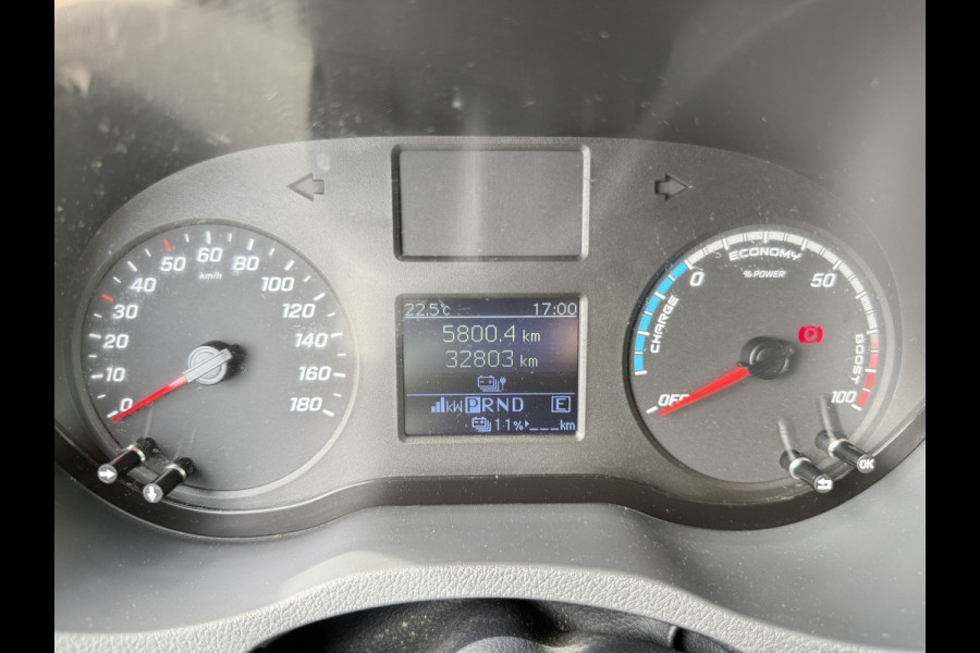 Mercedes-Benz eSprinter 312 55 kWh L2H2 Elektrisch 145km WLTP 92,6% (SOH) 80kw Snelladen Climate Control Camera