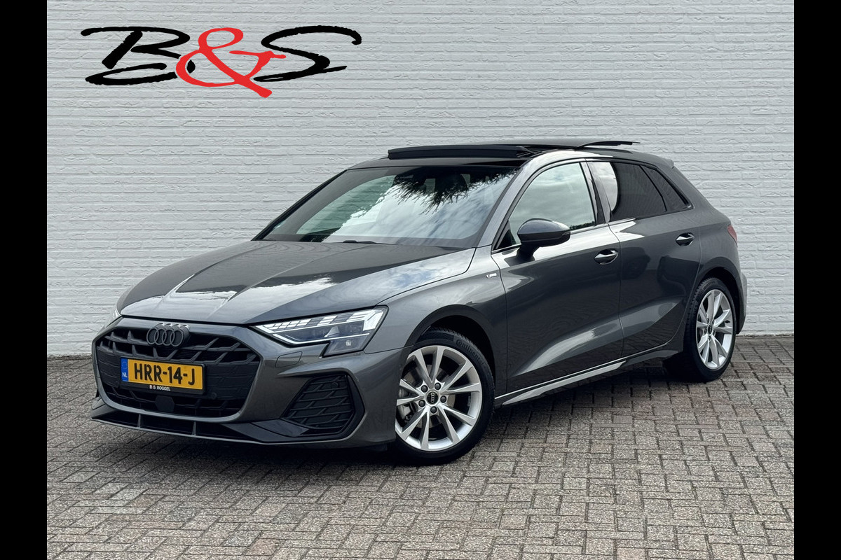 Audi A3 SPORTBACK 30 TFSI S-Line edition Automaat Achteruitrijcamera Navi Carplay All-Seasonbanden Clima S-line binnen en buiten