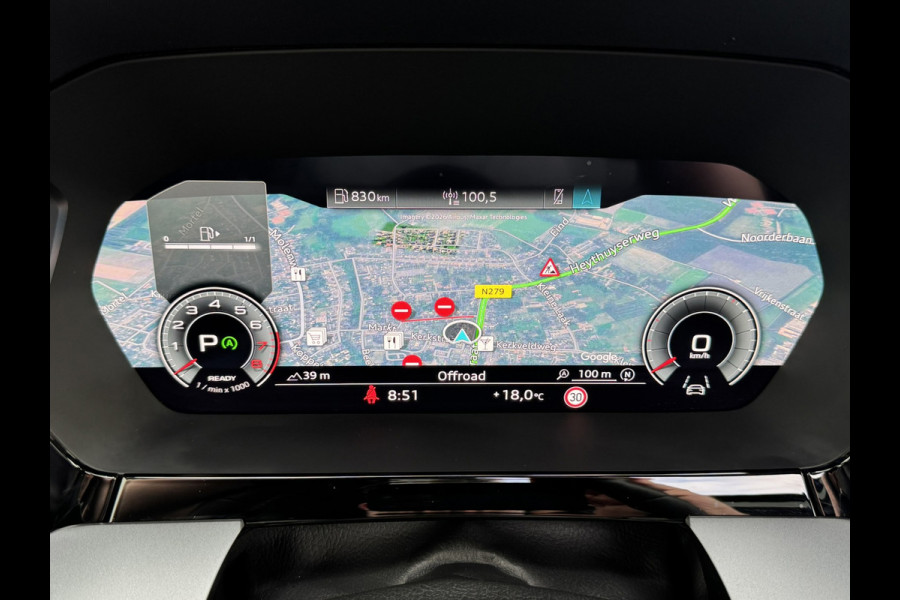 Audi A3 SPORTBACK 30 TFSI S-Line edition Automaat Achteruitrijcamera Navi Carplay All-Seasonbanden Clima S-line binnen en buiten