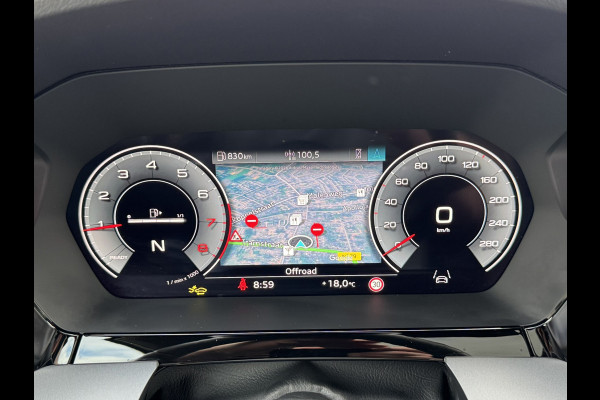 Audi A3 SPORTBACK 30 TFSI S-Line edition Automaat Achteruitrijcamera Navi Carplay All-Seasonbanden Clima S-line binnen en buiten