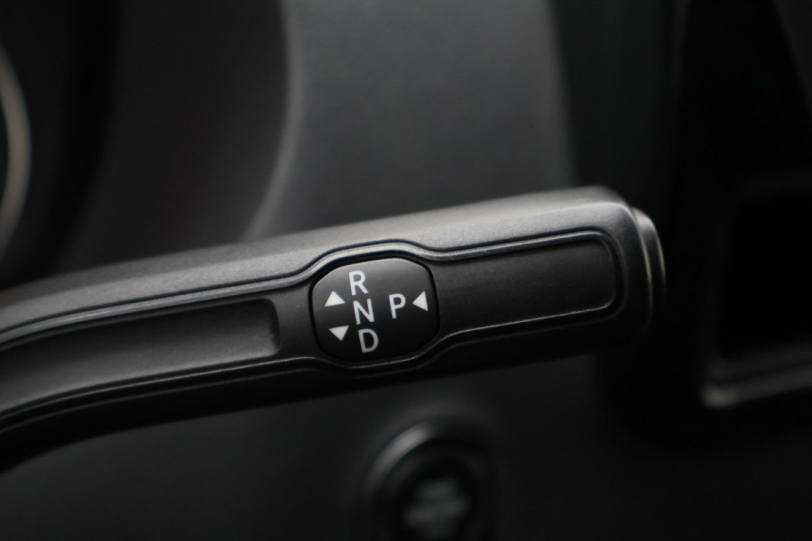 Mercedes-Benz Sprinter 315 CDI L2H2 DC 6-Zits, Camera, Cruise, Apple Carplay, LED, Chauffersstoel, PDC, 18''