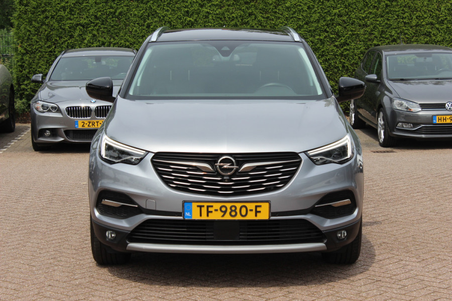 Opel Grandland X 1.2 Turbo Innovation / Trekhaak / Camera / Leder / Keyless / 18'' / CarPlay / Stoelventilatie+Verwarming / Stuurverwarming / DAB / Cruise Control