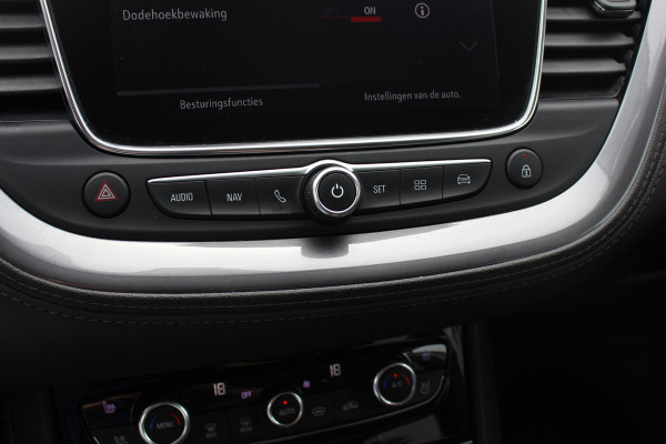 Opel Grandland X 1.2 Turbo Innovation / Trekhaak / Camera / Leder / Keyless / 18'' / CarPlay / Stoelventilatie+Verwarming / Stuurverwarming / DAB / Cruise Control