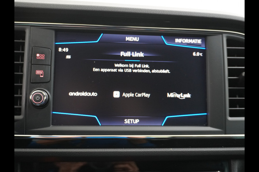Seat Leon ST 1.5T 131pk FR Trekhaak Stoelverwarming Navi via Apple Carplay/Android Auto Navi Lmv 17" Dual-ECC Privacy Glass DAB Cruise Con Winterpack Sportstoelen Licht+Regensensor Isofix 1.400KG Trekgewicht Origineel Nederlandse Auto