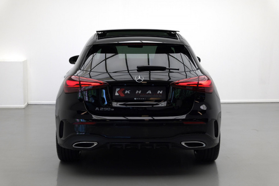 Mercedes-Benz A-Klasse 250 e AMG Line |Pano|Stuurverwarm.|Ambient|
