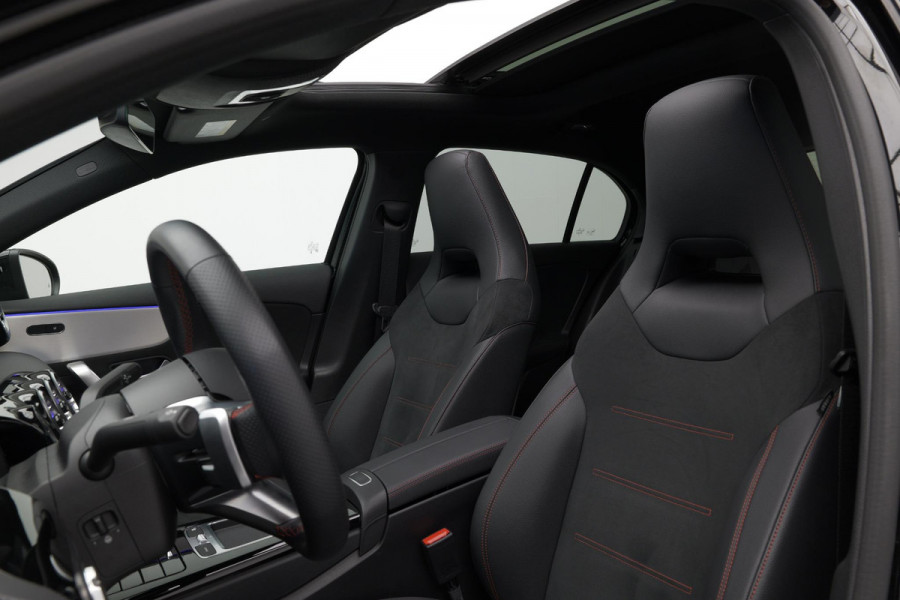 Mercedes-Benz A-Klasse 250 e AMG Line |Pano|Stuurverwarm.|Ambient|