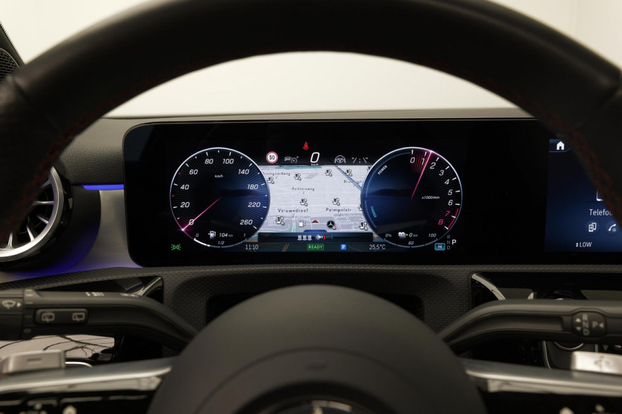 Mercedes-Benz A-Klasse 250 e AMG Line |Pano|Stuurverwarm.|Ambient|