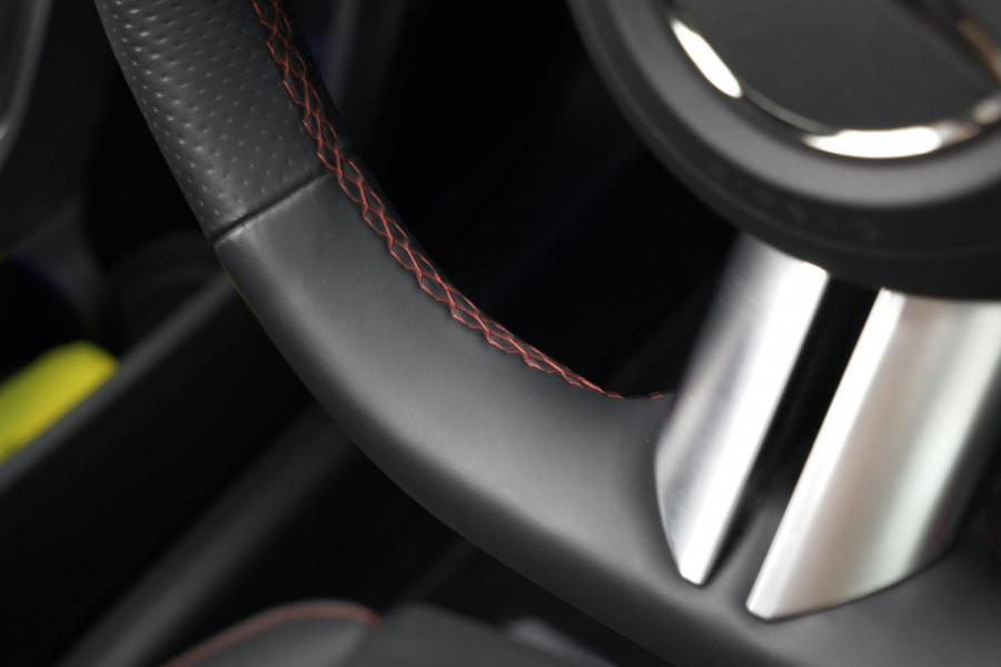 Mercedes-Benz A-Klasse 250 e AMG Line |Pano|Stuurverwarm.|Ambient|
