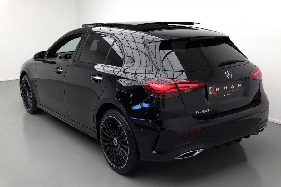 Mercedes-Benz A-Klasse 250 e AMG Line |Pano|Stuurverwarm.|Ambient|