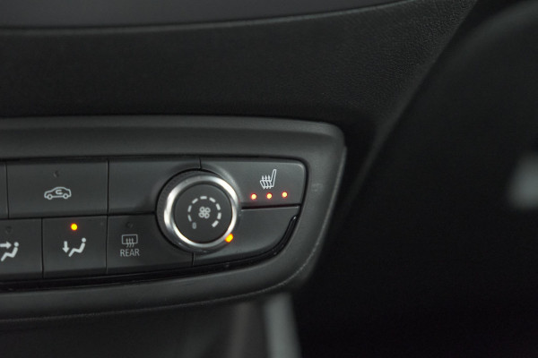 Opel Crossland Turbo 110 Edition | Camera | Apple Carplay | Parkeersensoren Voor & Achter