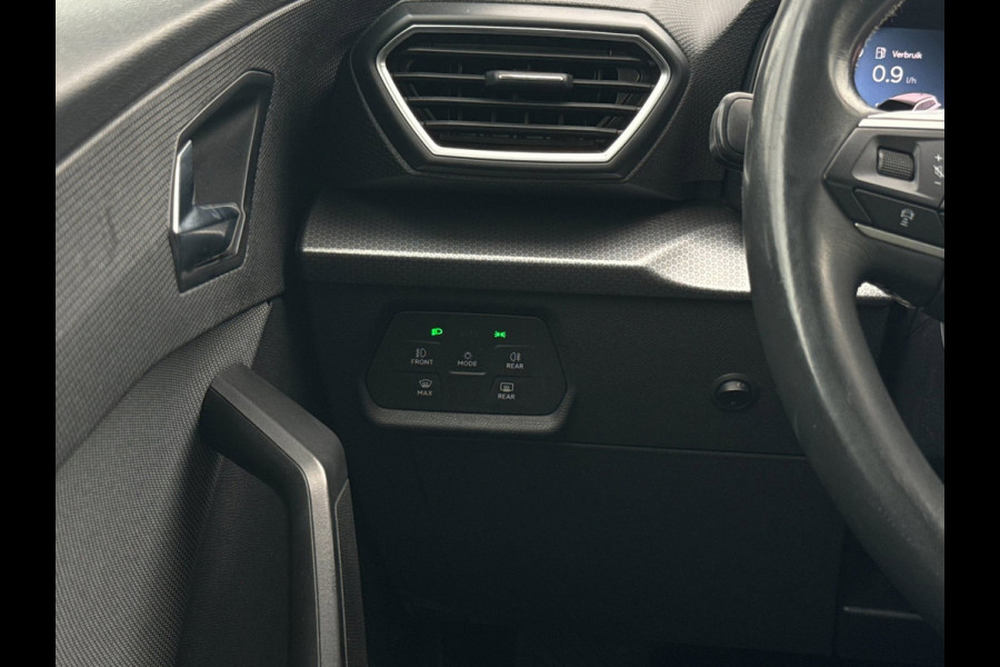 Seat Leon Sportstourer 1.0 eTSI FR Business Intense | Carplay | PDC | ACC | Stoelverwarming |