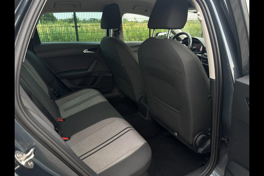 Seat Leon Sportstourer 1.0 eTSI FR Business Intense | Carplay | PDC | ACC | Stoelverwarming |