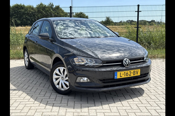 Volkswagen Polo 1.0 TSI Comfortline Business | Camera | Carplay | PDC |