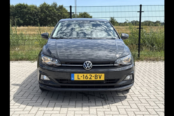 Volkswagen Polo 1.0 TSI Comfortline Business | Camera | Carplay | PDC |