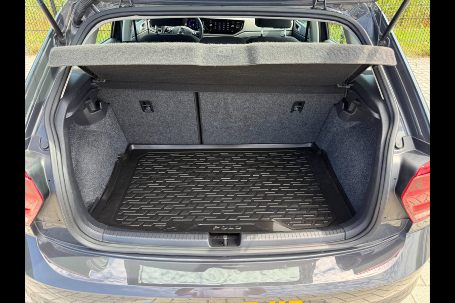 Volkswagen Polo 1.0 TSI Comfortline Business | Camera | Carplay | PDC |