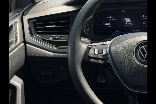 Volkswagen Polo 1.0 TSI Comfortline Business | Camera | Carplay | PDC |