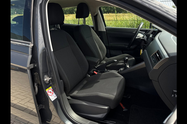 Volkswagen Polo 1.0 TSI Comfortline Business | Camera | Carplay | PDC |