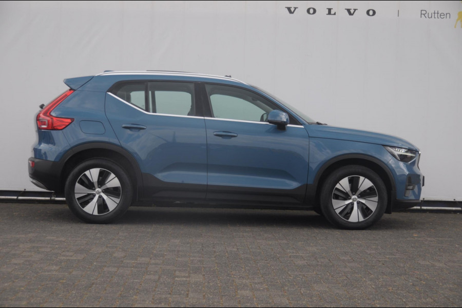 Volvo XC40 B3 177PK Automaat Ultimate Bright Panoramadak / cruise control / Camera / Elektrisch bedienbare stoelen met geheugen / Apple Carplay / Android auto /