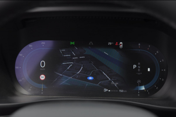 Volvo XC40 B3 177PK Automaat Ultimate Bright Panoramadak / cruise control / Camera / Elektrisch bedienbare stoelen met geheugen / Apple Carplay / Android auto /