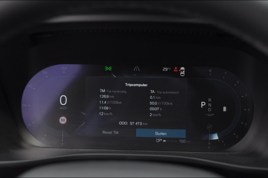 Volvo XC40 B3 177PK Automaat Ultimate Bright Panoramadak / cruise control / Camera / Elektrisch bedienbare stoelen met geheugen / Apple Carplay / Android auto /