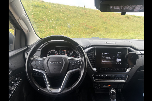 Isuzu D-max 1.9 Extended Cab LSX | AUTOMAAT | LEDER | 20'' BlackRhino LMV | Pedders Suspension | Apple CarPlay / Android Auto | TH. 3500 kg | Roll Cover