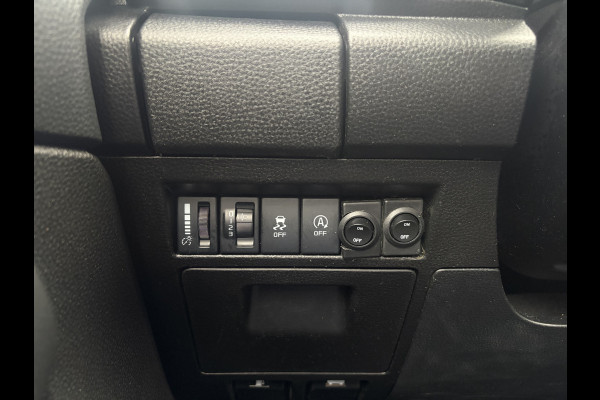 Isuzu D-max 1.9 Extended Cab LSX | AUTOMAAT | LEDER | 20'' BlackRhino LMV | Pedders Suspension | Apple CarPlay / Android Auto | TH. 3500 kg | Roll Cover