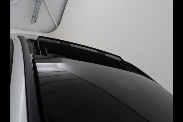 Mercedes-Benz C-Klasse Estate 180 Business Solution | Panoramadak | Half leder | Stoelverwarming | Virtueel dashboard | 360 Camera | Park assist | Climate control | Cruise control |