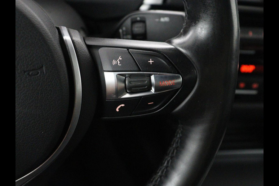 BMW 4 Serie Coupé 418i High Executive M-sport | Stoelverwarming | Leder | Cruise control | Park assist | Sfeerverlichting | Climate control | Navigatie |