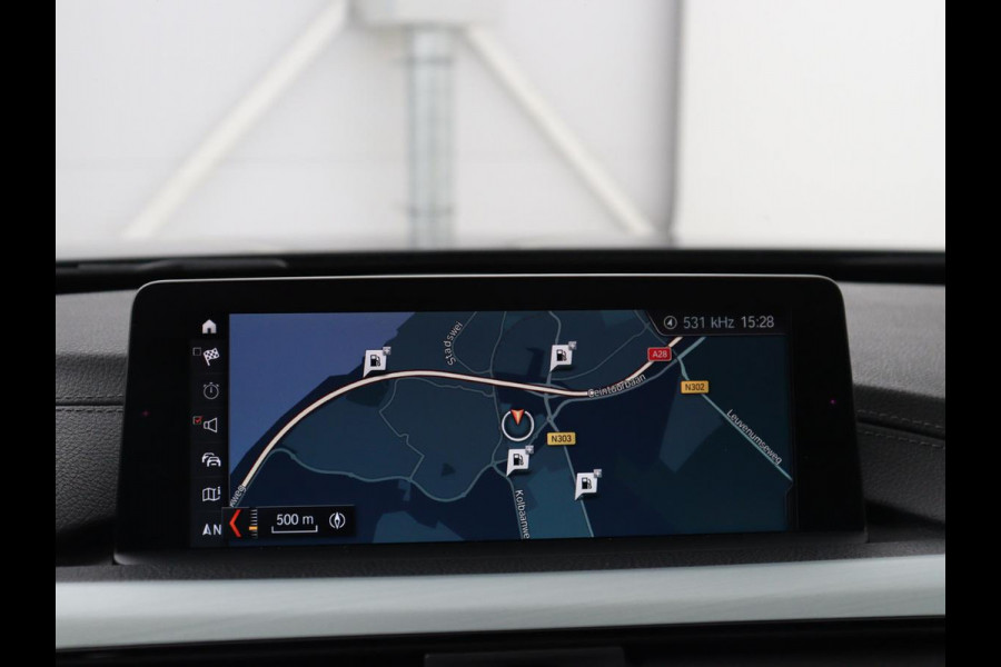 BMW 4 Serie Coupé 418i High Executive M-sport | Stoelverwarming | Leder | Cruise control | Park assist | Sfeerverlichting | Climate control | Navigatie |