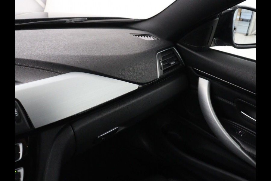 BMW 4 Serie Coupé 418i High Executive M-sport | Stoelverwarming | Leder | Cruise control | Park assist | Sfeerverlichting | Climate control | Navigatie |