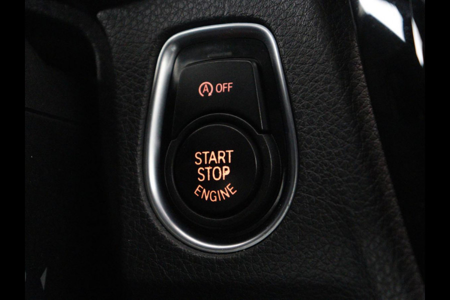 BMW 4 Serie Coupé 418i High Executive M-sport | Stoelverwarming | Leder | Cruise control | Park assist | Sfeerverlichting | Climate control | Navigatie |