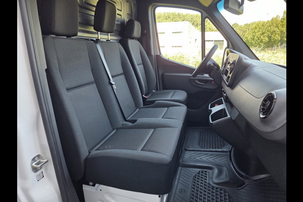 Mercedes-Benz eSprinter eSprinter L2H2 55 kWh Airco Achteruitrijcamera 270 gr doordraai deuren