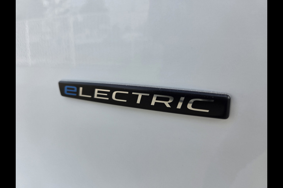 Mercedes-Benz eSprinter eSprinter L2H2 55 kWh Airco Achteruitrijcamera 270 gr doordraai deuren